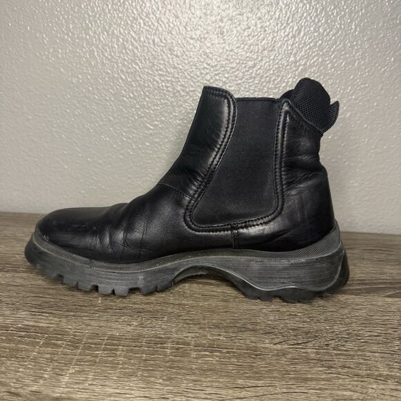 PRADA Chelsea Boots 37 Italy Black Leather Platform 2" All Weather US Size 7 - Picture 5 of 13